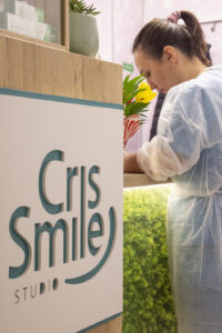 cris smile implant dentar (3)