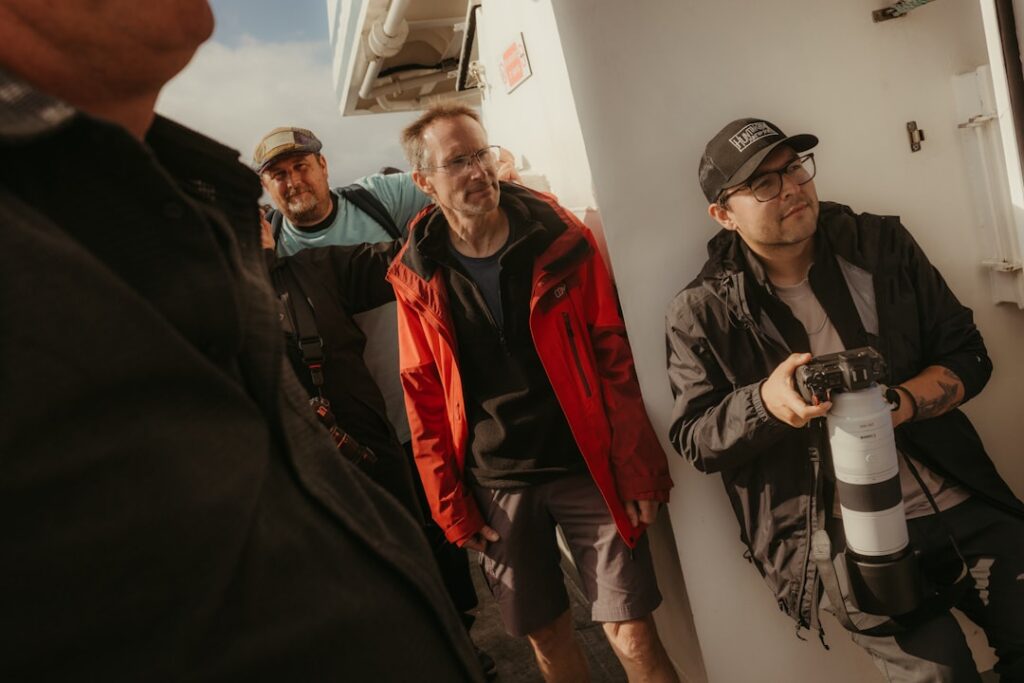 Photo concentrated men