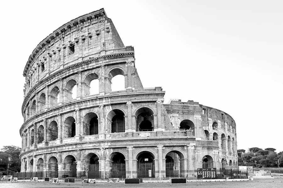 Photo daily life mistakes ancient Rome